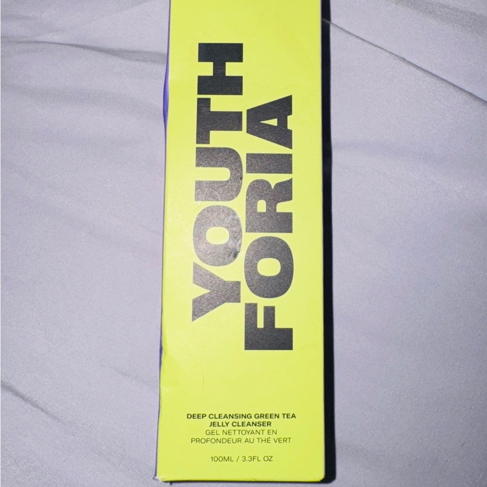 Yout't Foria Deep Cleansing Green Tea Jelly Cleanser - Yellow